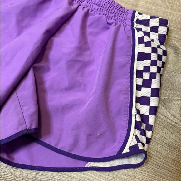 •NIKE• RUNNING SHORTS - Picture 6 of 6